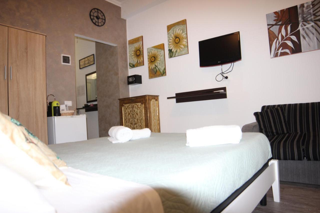 B&B Il Profumo Del Porto Trapani Exterior photo